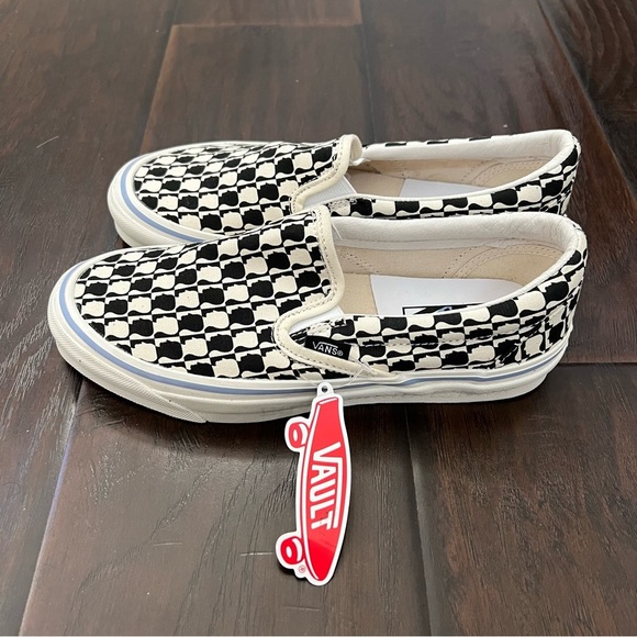 New without box Vans Originals textile upper loafers size 7.5 - Picture 1 of 7